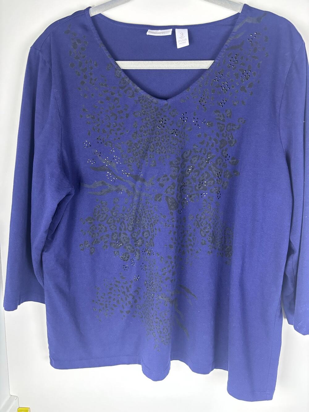 Chico’s Weekend Size 3 XL Blue Leopard Rhinestone Top 3/4 Sleeve Stretch